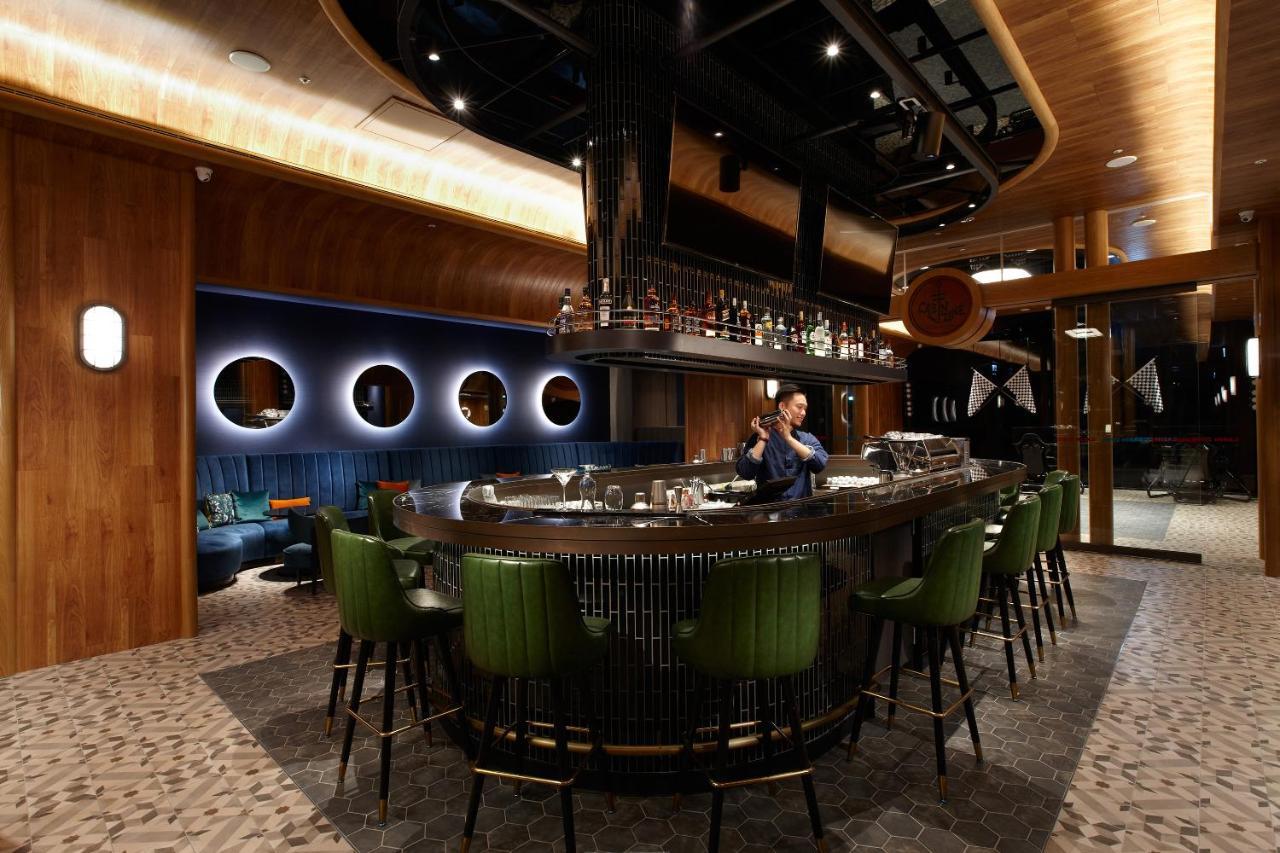 ホテル Cozzi ブルー 中レキ市 エクステリア 写真 The bar at the restaurant